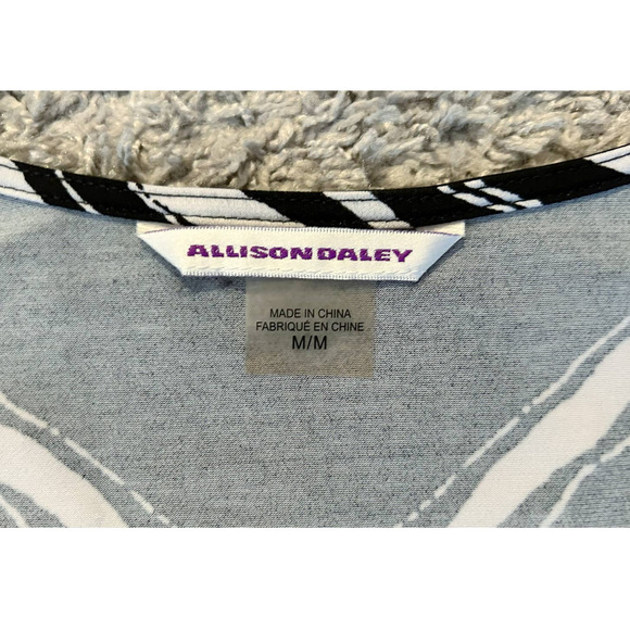 🛍️ Allison Daley Poncho Style Top Rhinestone Detail Womens Size M - Picture 3 of 7